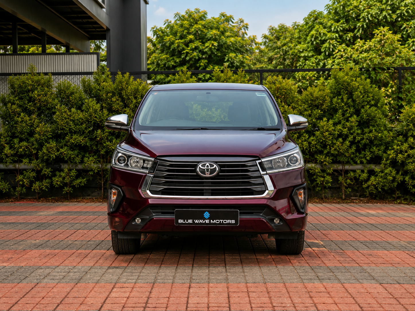 TOYOTA INNOVA CRYSTA